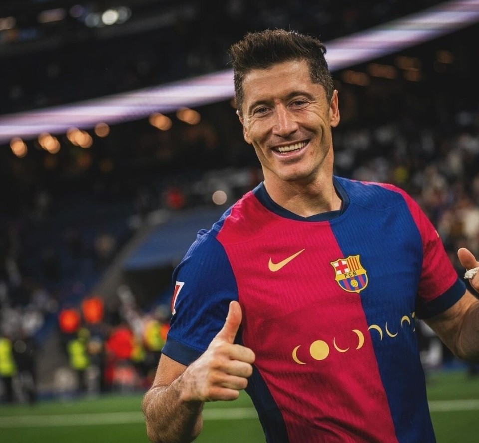 莱万多夫斯基连续二十场比赛得分超过败北，巴黎圣日耳曼挑战极限！的简单介绍